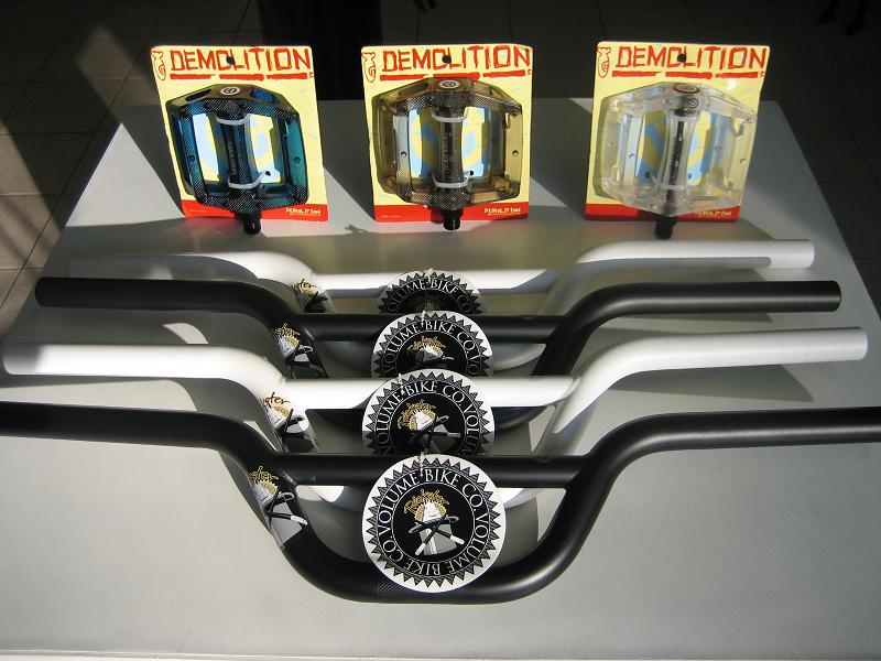 Ace Metric Cycles Volume Tricksters, Demolition Pedals, Pake Cranksets, Origin8 Saddles