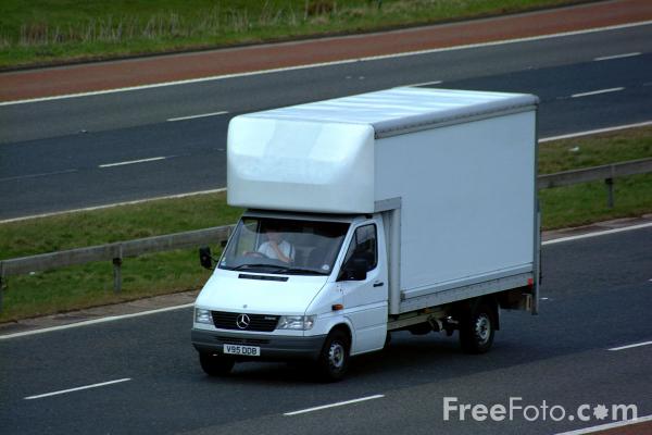 [21_27_1---White-Van_web.jpg]