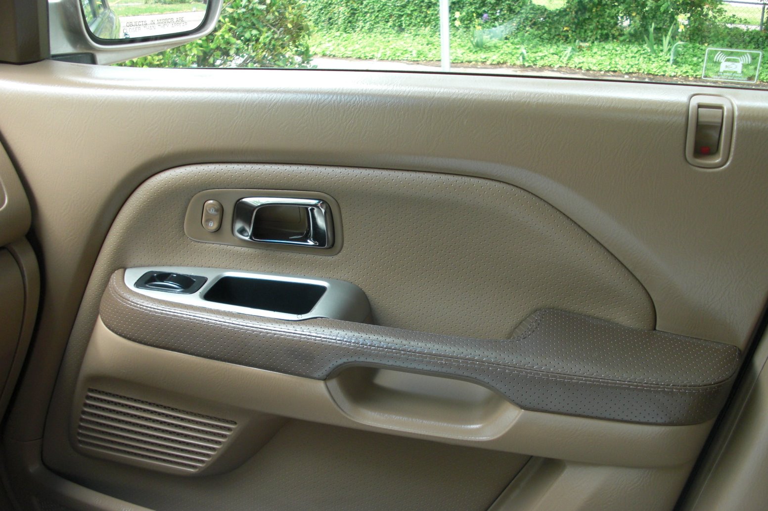 2005 Honda Pilot EX-L: Front Seats