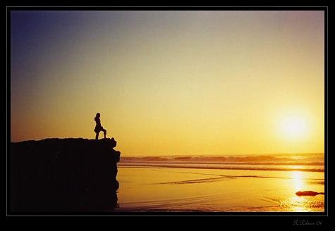 [Chegará+o+teu+amanhecer!.bmp"><img]