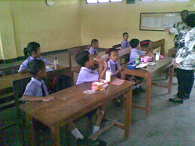 SELAMAT DATANG SD NEGERI 2 SEMANDING KEC. JENANGAN KAB. PONOROGO: 2010