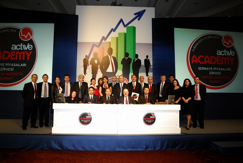 Action club. Школа диджеинга. Студия экшен краснодар. Puma толстовка мужская черно зелёная. Озон learning.