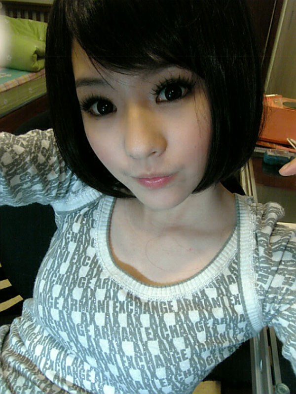 Cute hot girl Cute hot girl