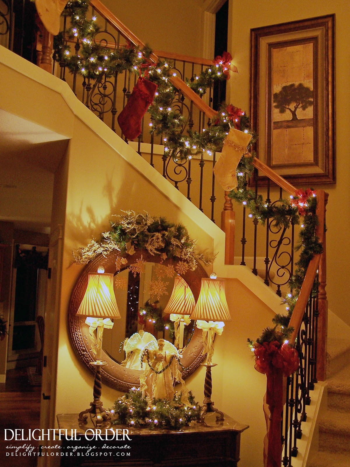 Delightful Order Staircase  Christmas  Decorating 