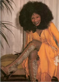 young+chaka.bmp