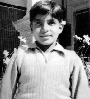 MOVIE DUNIYA: ABHISHEK BACHCHAN CHILDHOOD PHOTOS
