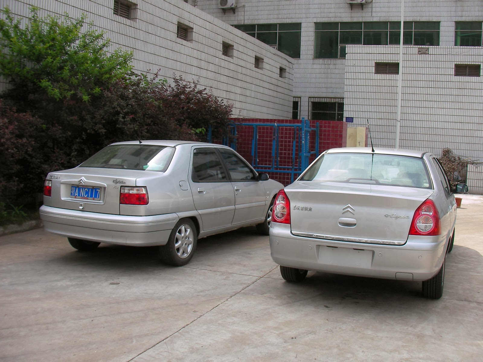 [SANY1497.JPG]
