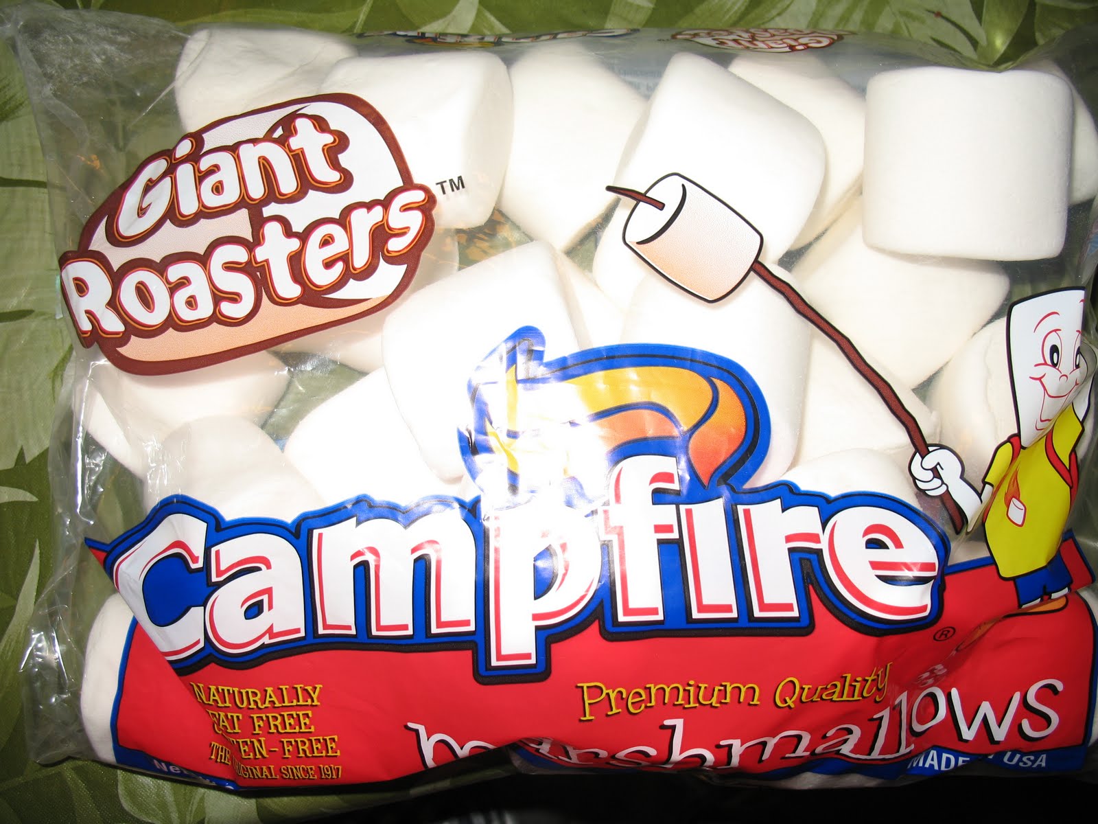 grammiex12 creations Giant Marshmallows!!!!! Yum! 8/11/10