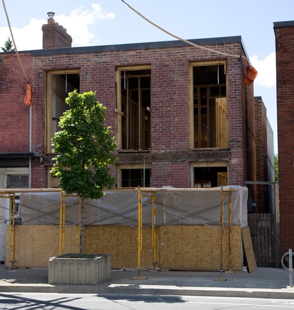 DUPONT PROJECT Brick & Limestone