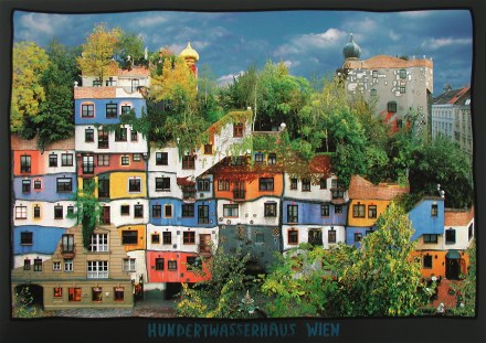 Hundertwasser_Haus_Wien_House_Vienna_Spaetsommer_Late_Summer_BH274_g.jpg