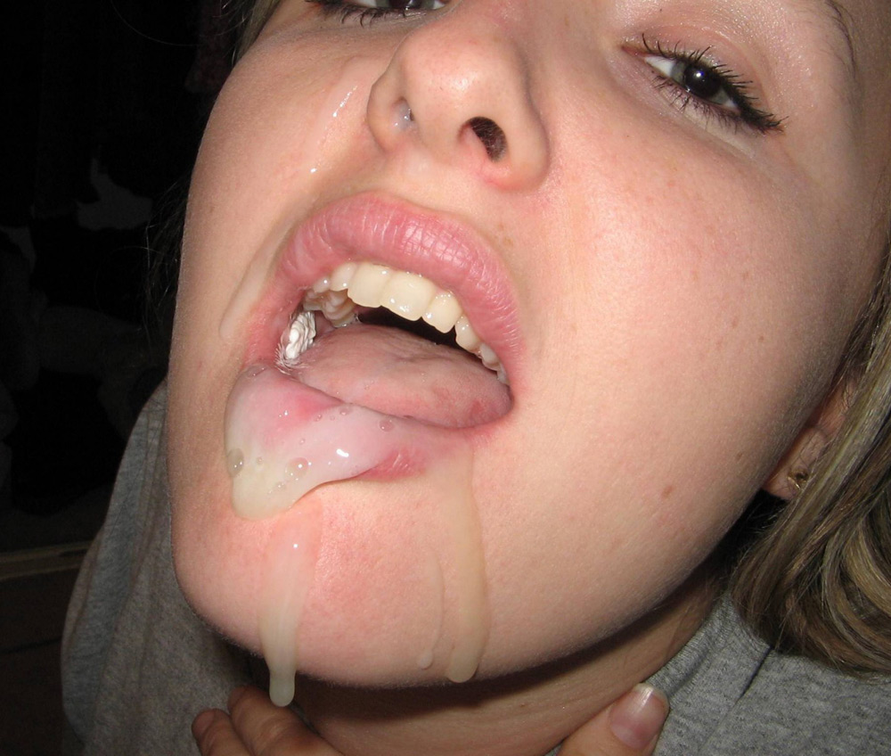 girl-cum-mouth