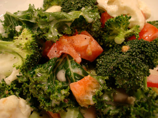 Mixed greens and vegetable salad - 33