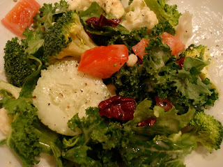Kale and vegetable salad