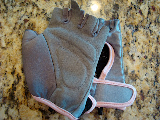 Grey and pink lifting gloves palm side