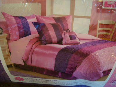 Photo of what bedding set would look like on bed - 57