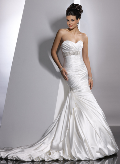 Awesome Brides: Maggie Sottero Priority Gown Program