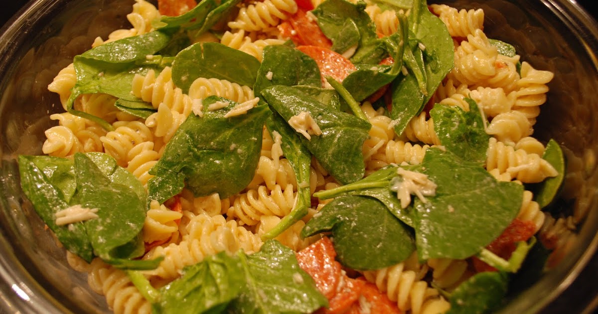 Christmas Pasta Salad Recipes / Christmas Chicken And Ham Macaroni