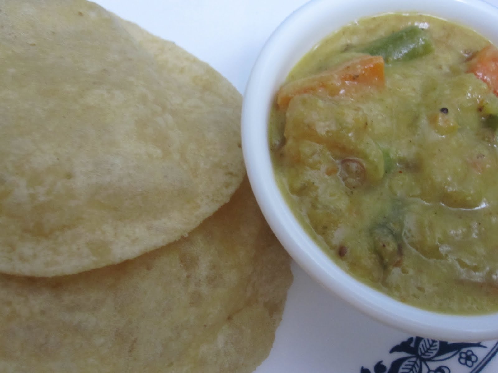 CarrotBeansPeas gravy Tamalapaku