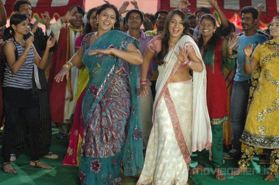 Apartment Telugu Movie Stills Apartment 2011 Movie Photos New Movie Posters Apartment Telugu Movie Stills Apartment 2011 Movie Photos New Movie Posters