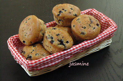 Blueberry Muffins - Briose cu afine