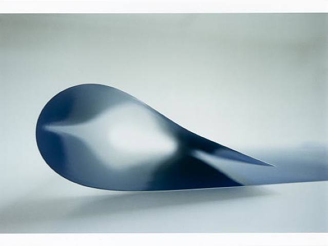 [artwork_images_111885_371774_wolfgang-tillmans.jpg]