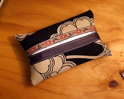 [_tht+black+flo+completed.jpg]