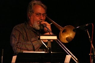 [Art+Barron+with+trombone.JPG]