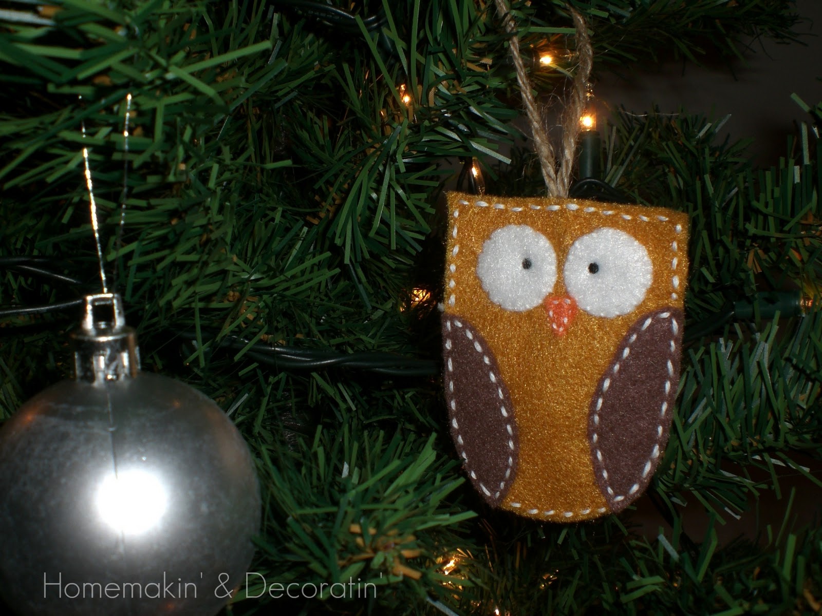 Homemakin and Decoratin: More owls for my Christmas tree!