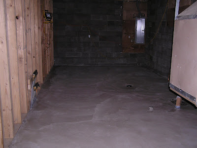 Barb Lutz' Green House: Radiant Tubing, Basement Floor, Upstairs Framing