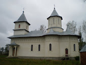 Biserica din satul Henci-Podu Iloaiei cu hramul Sfantul Mare Mucenic Pantelimon