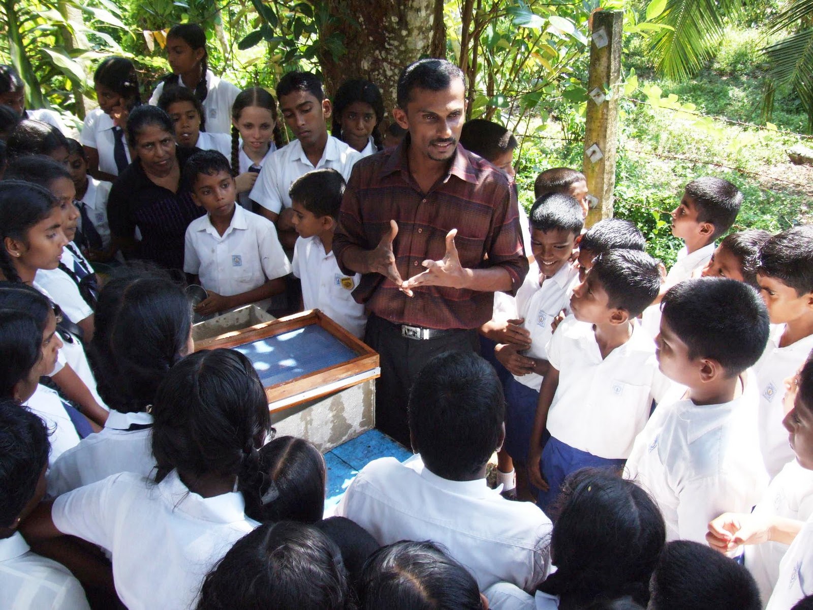 Janathakshan Recycle Paper Production (RPP) in Mahagoda Vidyalaya