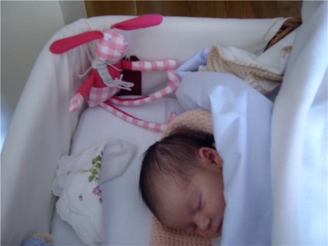 [bebe+com+boneco.jpg]