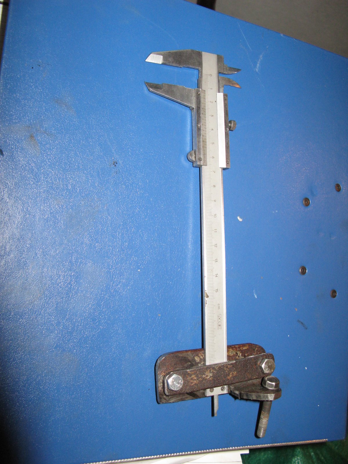 Dievas tevas Adjusting honda shadow vt 1100 valves/shims, Part I