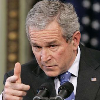 [George_W_Bush_ayer_durante_conferencia_prensa_Casa_Blanca.jpg]