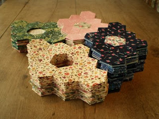 PATCHWORK MILL: My “Grandmother’s Flower Garden” Quilt