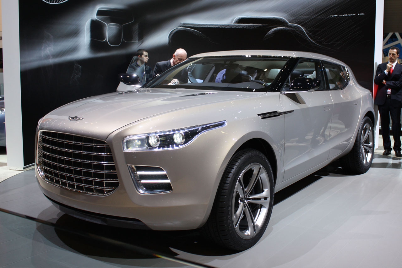 2010 Aston Martin Lagonda Sedan Concept Pics Foto