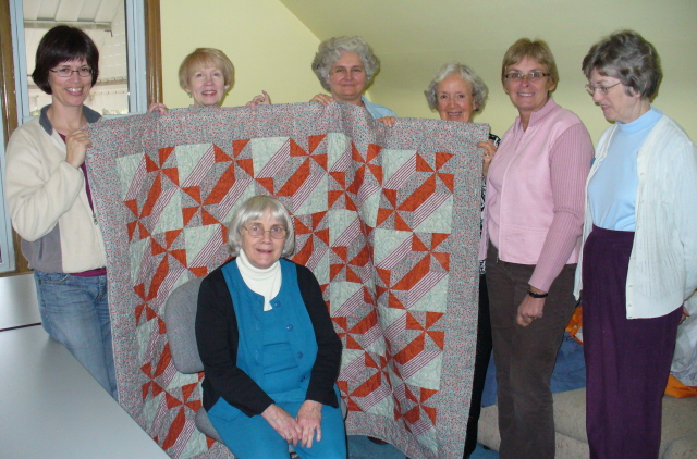 [UFO+group+quilt.jpg]