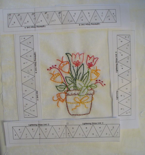 [Mini+stitchery+border+planning.jpg]