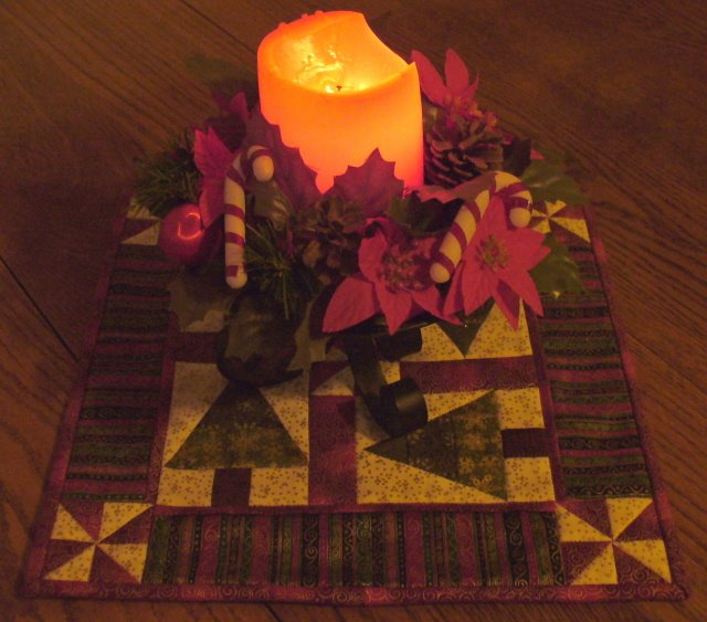 [Trees+on+the+table+table+topper.jpg]