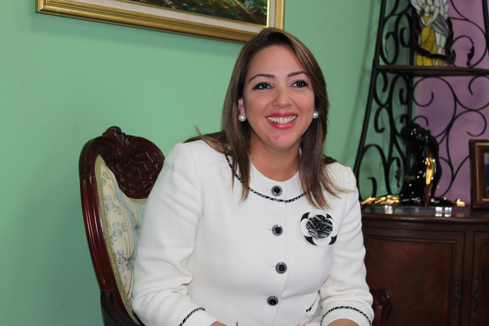 D` Economía & Sociedad LA DOMINICANA KATHLEEN MARTINEZ HABLARÁ EN OXFORD