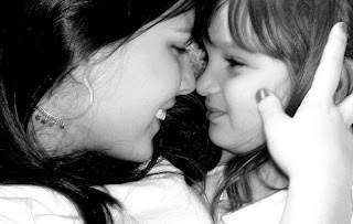 fakes: mães e filhas fakes: mães e filhas