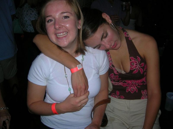 [passed-out-drunk-girl-88.jpg]