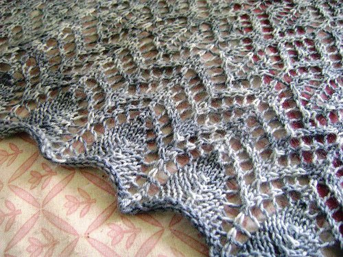 [heartland+lace+shawl+2.jpg]