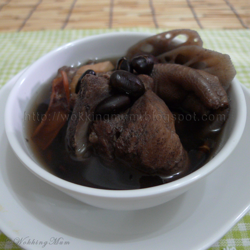 Let's get Wokking! Black Bean & Lotus Root with Chicken Feet Soup