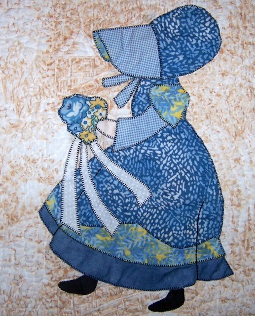 SunBonnet Sue quilt - hand applique