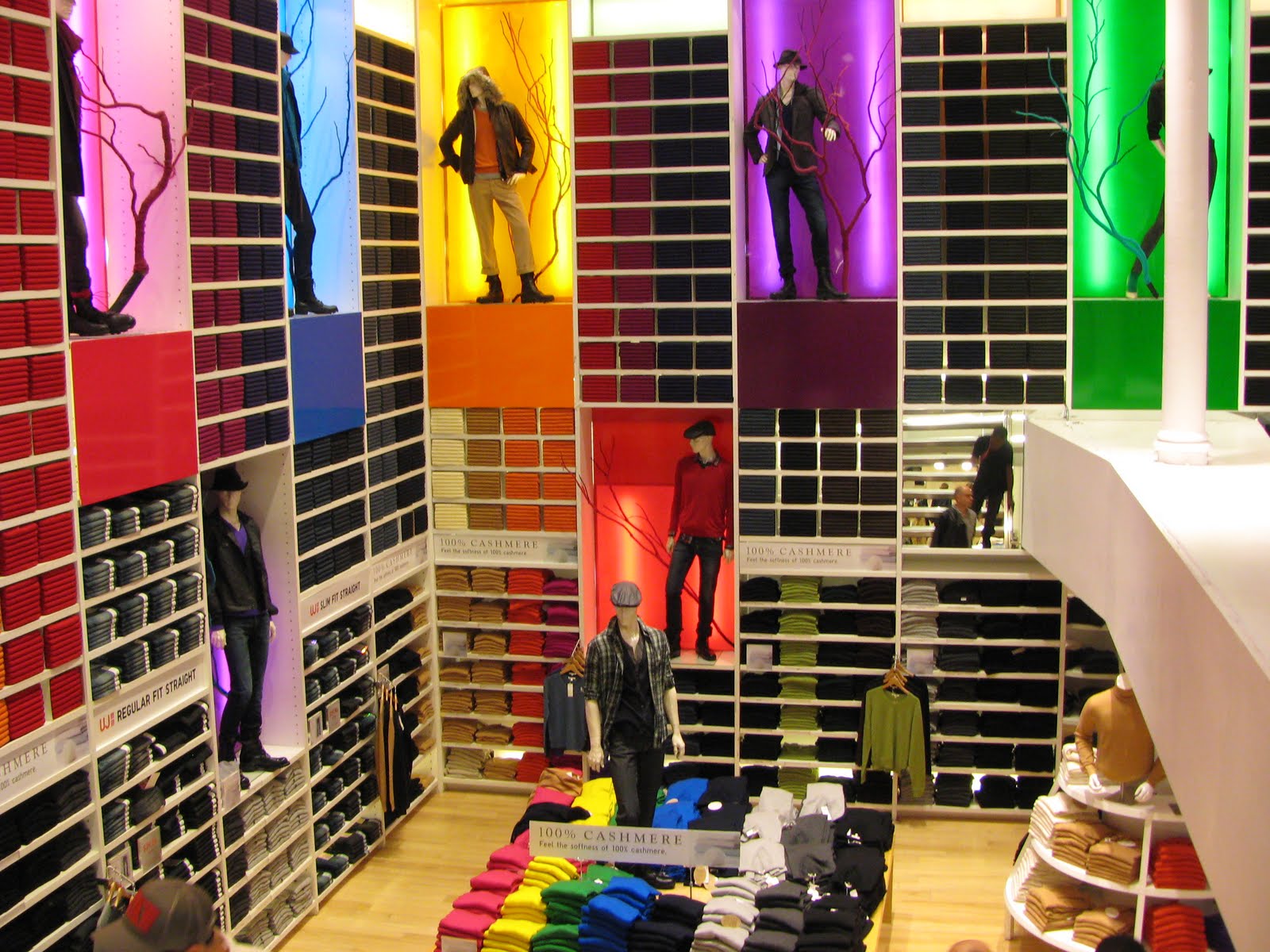 eyeAm viewOnRetail: November 2010