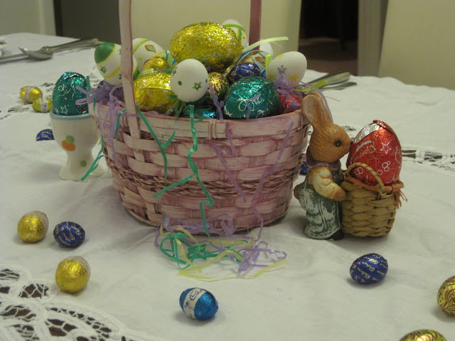Easter Decorating, Madeleine, Easter, Natasha in Oz