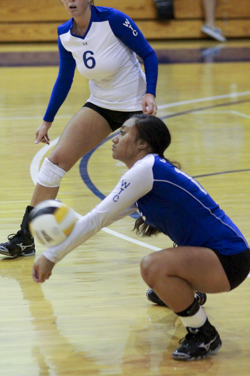 Pictures: WTC Volleyball vs. Frank Phillips