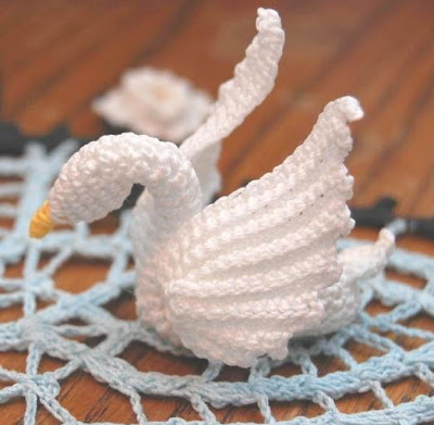 Free Swan Doily Pattern by Neil - Free Sweater Shawl Crochet