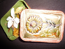 another view of my flower tin